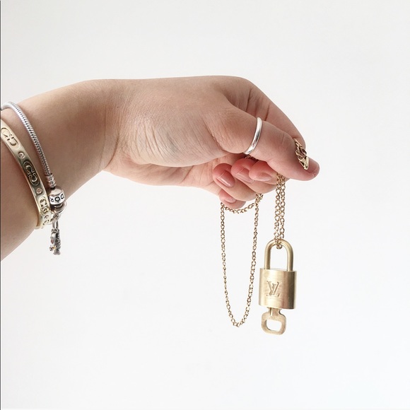 Louis Vuitton Accessories - Louis Vuitton Key & Lock 🔐